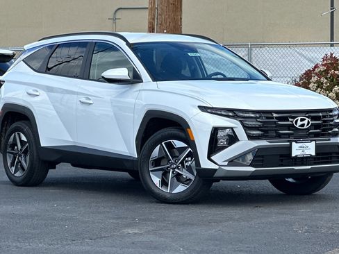 New 2026 Hyundai Tucson SEL AWD/4WD image 2