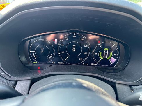 Certified 2024 MAZDA CX-90 Plug-In Hybrid w/ Premium Pkg image 24