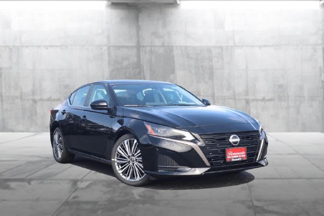 New 2026 Nissan Altima 2.5 SV w/ SV Premium Package FWD image 2