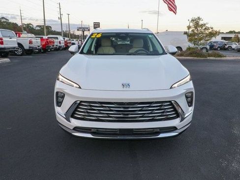 New 2026 Buick Envision Preferred image 2