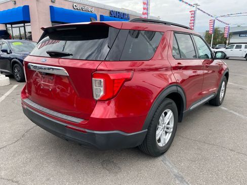 Used 2022 Ford Explorer XLT RWD image 6