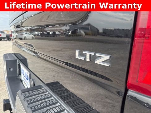 Used 2022 Chevrolet Silverado 1500 LTZ w/ LTZ Premium Texas Edition image 15