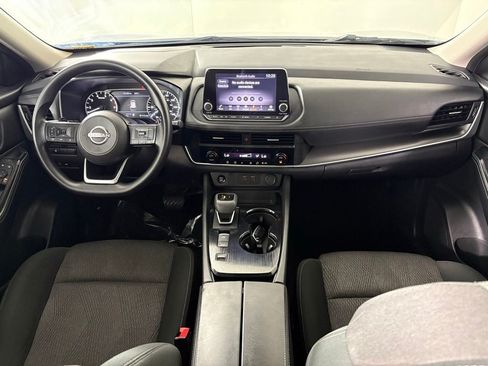 Used 2024 Nissan Rogue SV FWD image 34
