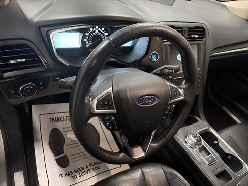 Used 2020 Ford Fusion Titanium image 17