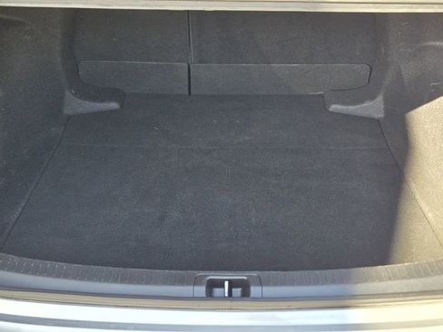 Used 2023 Toyota Corolla LE image 31