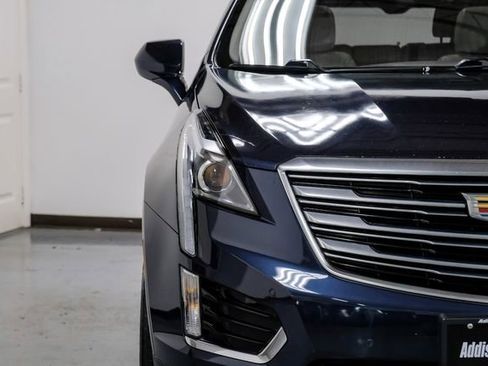 Used 2018 Cadillac XT5 Luxury w/ Driver Awareness Package image 48