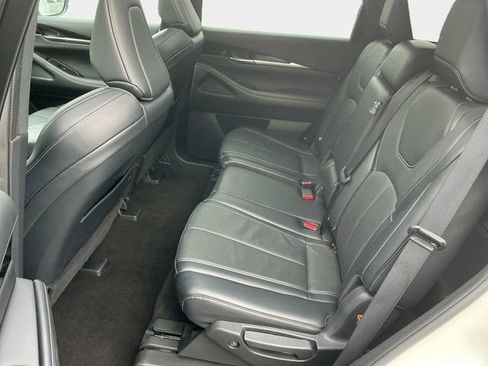 Used 2023 INFINITI QX60 Pure image 14