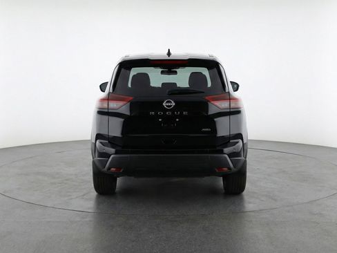 Used 2025 Nissan Rogue SV image 7