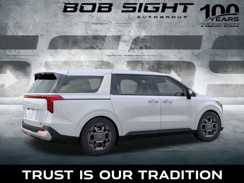 New 2026 Kia Carnival EX image 6