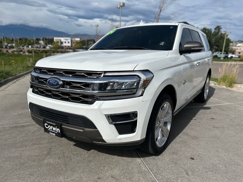 Used 2024 Ford Expedition King Ranch AWD/4WD image 3