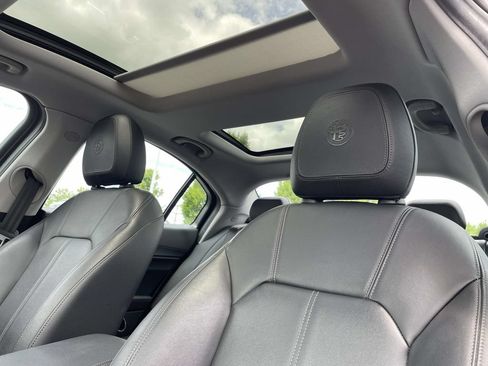 Used 2017 Alfa Romeo Giulia AWD image 16