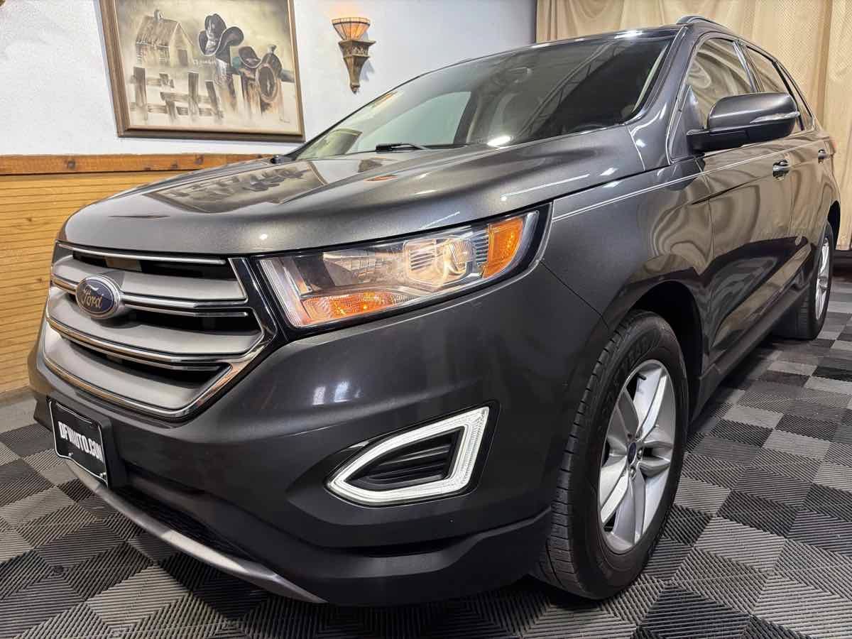 Used 2017 Ford Edge SEL w/ Equipment Group 201A FWD image 5