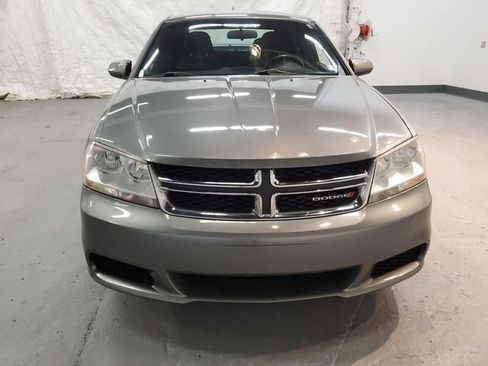 Used 2012 Dodge Avenger SXT w/ Rallye Appearance Group FWD image 9