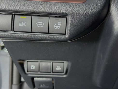 New 2026 Toyota Prius Plug-In Hybrid FWD image 14