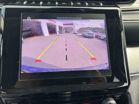 Used 2024 Jeep Grand Cherokee Laredo X image 28