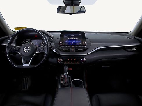 Used 2023 Nissan Altima 2.5 SR image 13