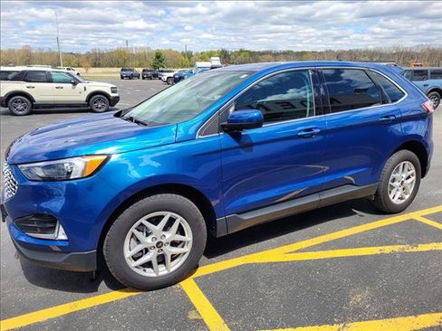Certified 2024 Ford Edge SEL w/ Convenience Package AWD/4WD image 1