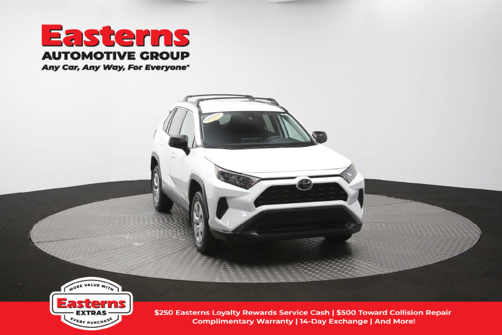 Used 2021 Toyota RAV4 LE AWD/4WD image 51