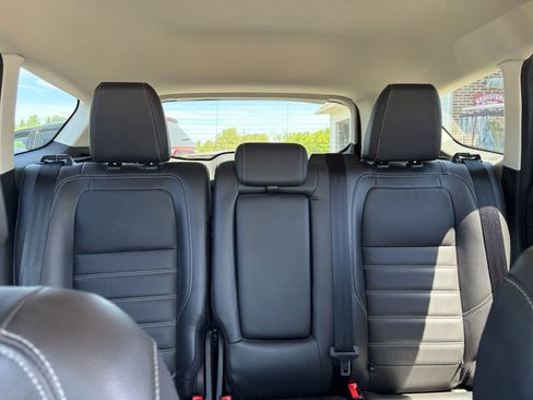 Used 2017 Ford Escape Titanium AWD/4WD image 14