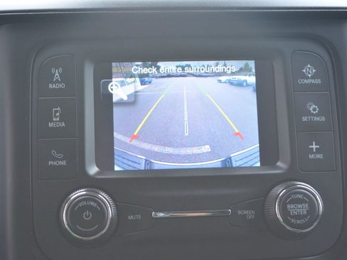 Used 2019 RAM 2500 Tradesman w/ Safety Group image 30