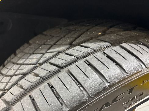 Used 2015 Chevrolet Corvette Stingray Coupe w/ 2LT Preferred Equipment Group image 28