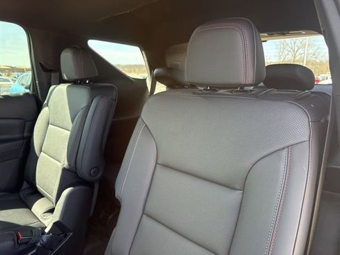 New 2026 Chevrolet Traverse Z71 w/ Driver Confidence Package image 39
