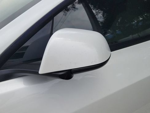 Used 2023 Tesla Model 3 Standard Range RWD image 8