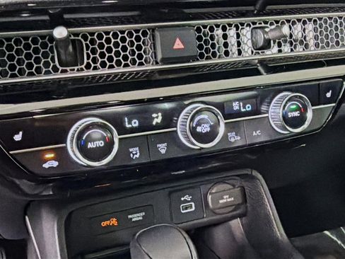 Used 2023 Honda Civic EX image 18