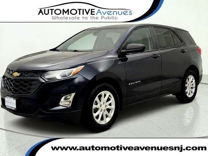 Used 2020 Chevrolet Equinox LS w/ LS Convenience Package