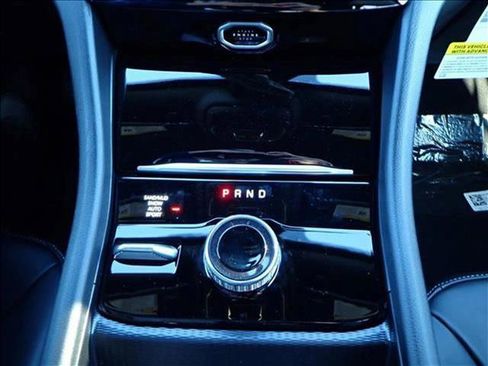 New 2026 Jeep Grand Cherokee Limited w/ Limited Altitude Package AWD/4WD image 22