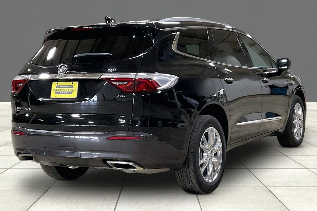 Used 2024 Buick Enclave Essence w/ Experience Buick Package AWD/4WD image 12