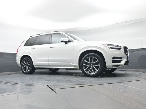 Used 2019 Volvo XC90 T5 Momentum image 37