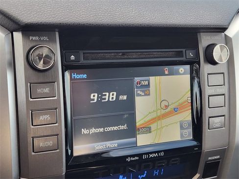 Used 2016 Toyota Tundra Limited image 12