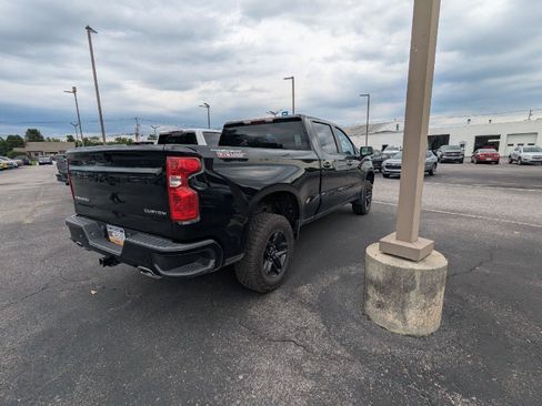 Used 2024 Chevrolet Silverado 1500 Custom Trail Boss AWD/4WD image 6