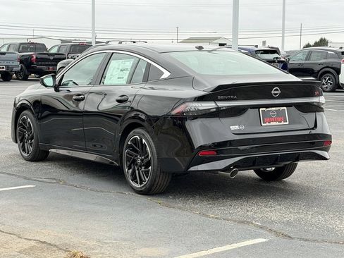 New 2026 Nissan Sentra SR w/ SR Premium Package FWD image 6