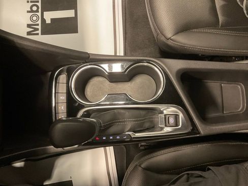 Used 2024 Buick Encore GX Sport Touring image 18