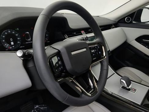 Used 2024 Land Rover Range Rover Evoque S AWD/4WD image 63