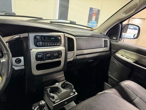 Used 2005 Dodge Ram 2500 Truck SLT w/ Trailer Tow Group AWD/4WD image 11