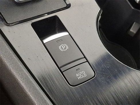 Used 2021 Nissan Rogue SV image 26