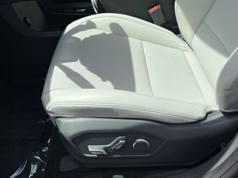 Certified 2024 Hyundai Santa Fe SEL AWD/4WD image 30