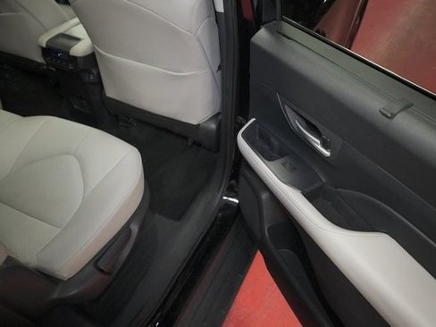 Certified 2024 Toyota Grand Highlander XLE image 15