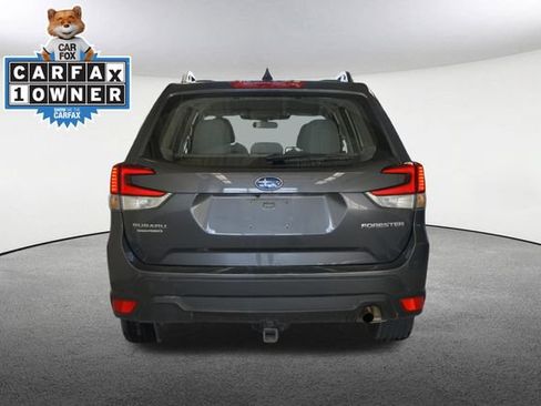 Used 2024 Subaru Forester AWD/4WD image 12