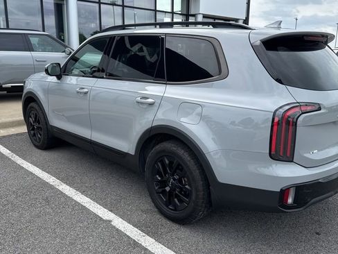 Used 2024 Kia Telluride SX Prestige X-Pro AWD/4WD image 4