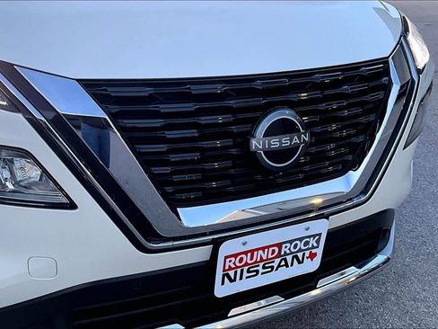 Certified 2023 Nissan Rogue Platinum image 29