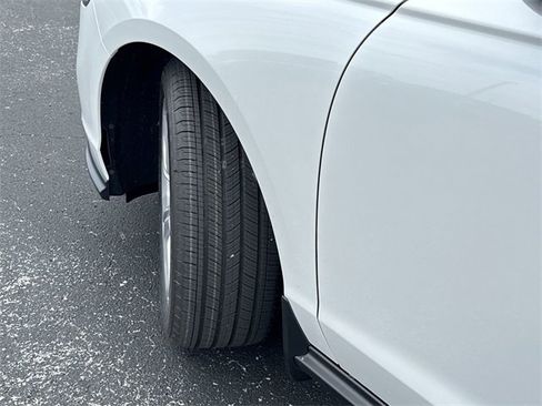 New 2025 Honda Accord LX image 36