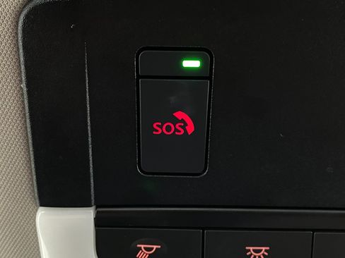 Certified 2025 Nissan Altima 2.5 SV FWD image 24
