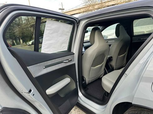 New 2026 Volvo EX30 Ultra image 16