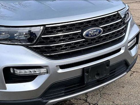 Certified 2023 Ford Explorer XLT w/ Equipment Group 202A image 28