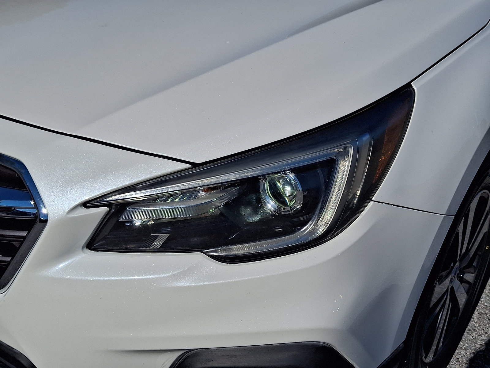 Used 2019 Subaru Outback 2.5i Limited AWD/4WD image 10