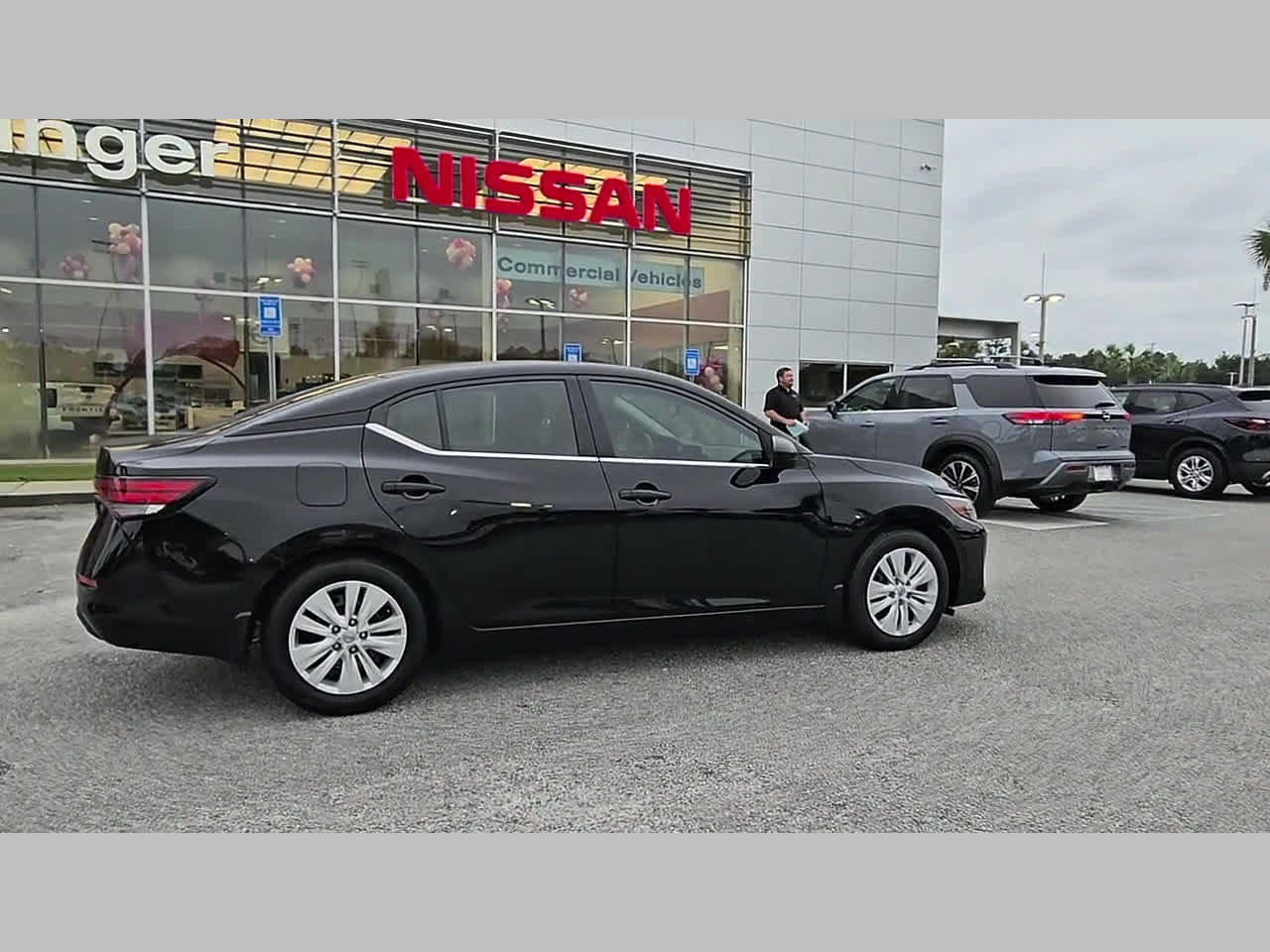 Used 2025 Nissan Sentra S FWD image 36